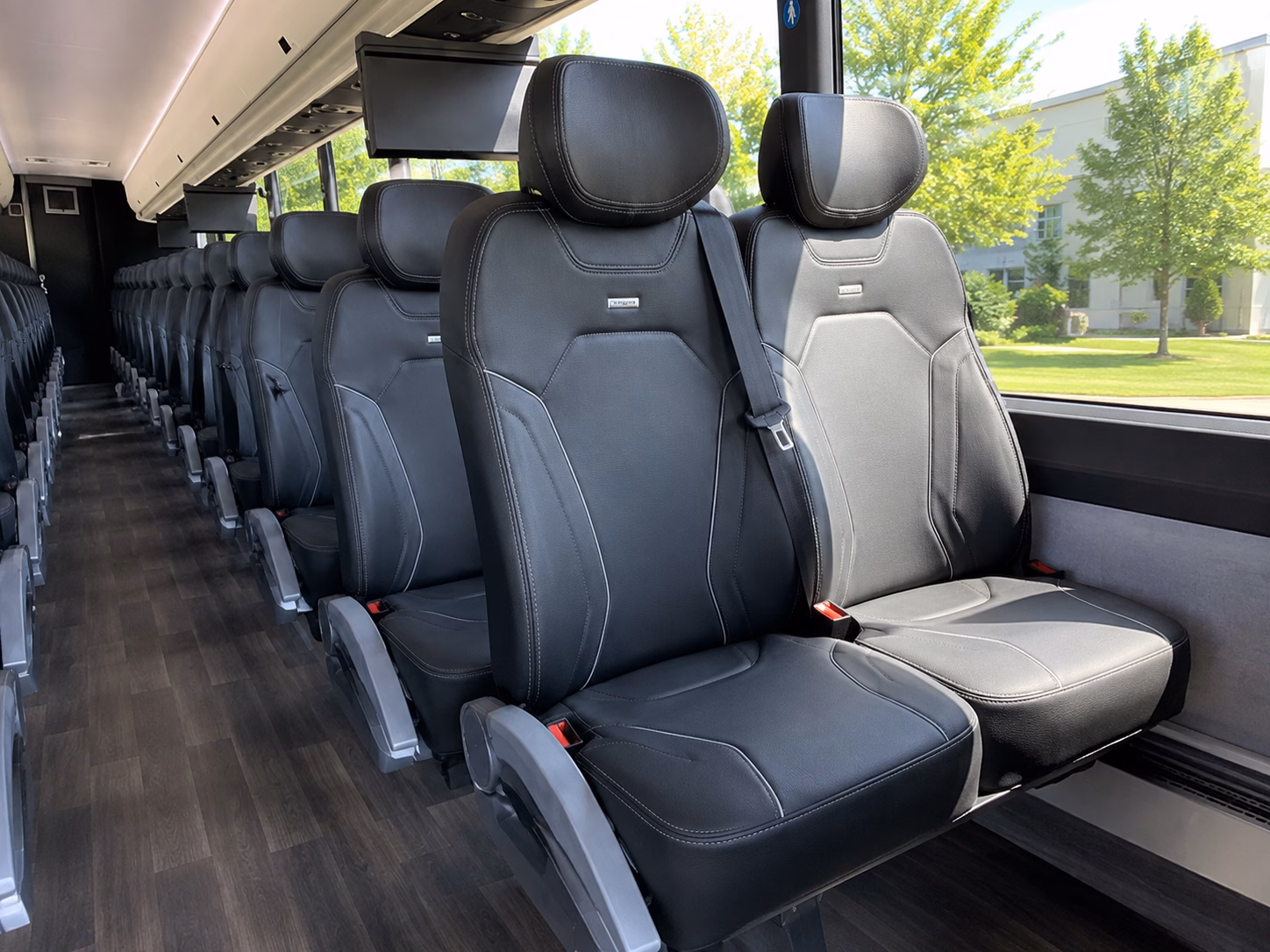 employee shuttles for saint paul offices and job sites